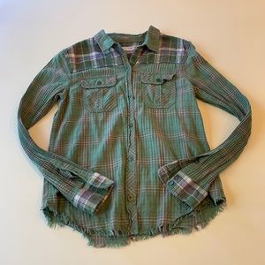 Artisan DeLuxe Button down plaid top sz medium